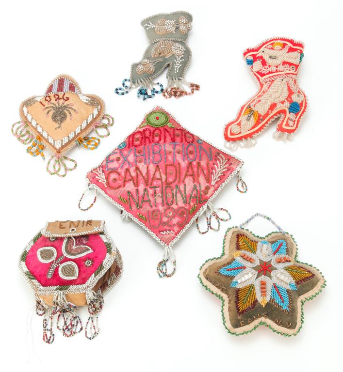 SIX PIECES OF IROQUOIS NIAGARA BEADWORK. (1 of 1)
