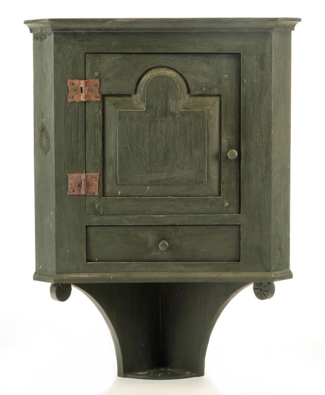 HANGING CORNER CUPBOARD BY JIM RANTALA. (1 of 3)