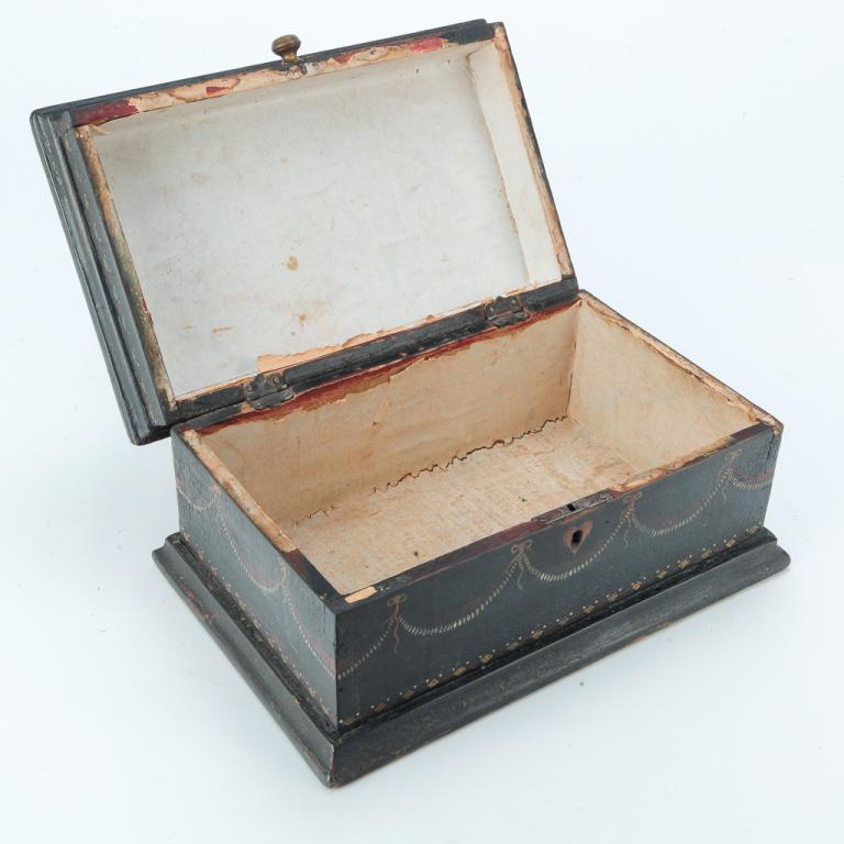 AMERICAN DECORATED LOCK BOX. (1 of 6)