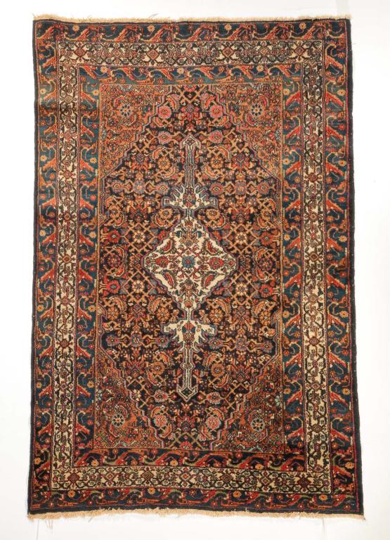 BIJAR RUG. (1 of 2)