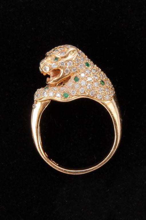 18 KARAT GOLD, DIAMOND & EMERALD PANTHER RING. (1 of 1)