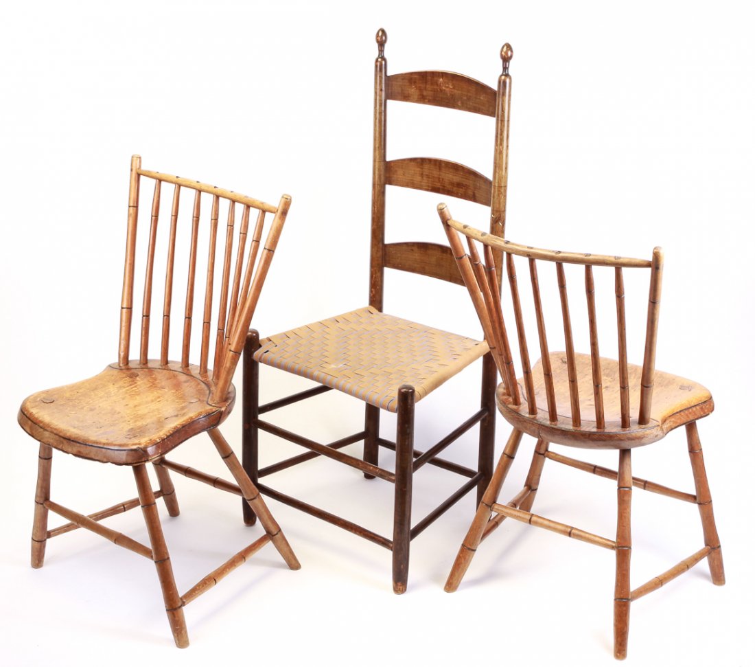 THREE AMERICAN SIDE CHAIRS. (1 of 4)
