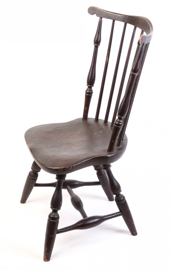 AMERICAN WINDSOR SIDE CHAIR. (1 of 3)