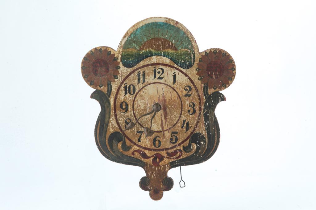 FIVE ITEMS INCLUDING WALL CLOCK. (1 of 9)