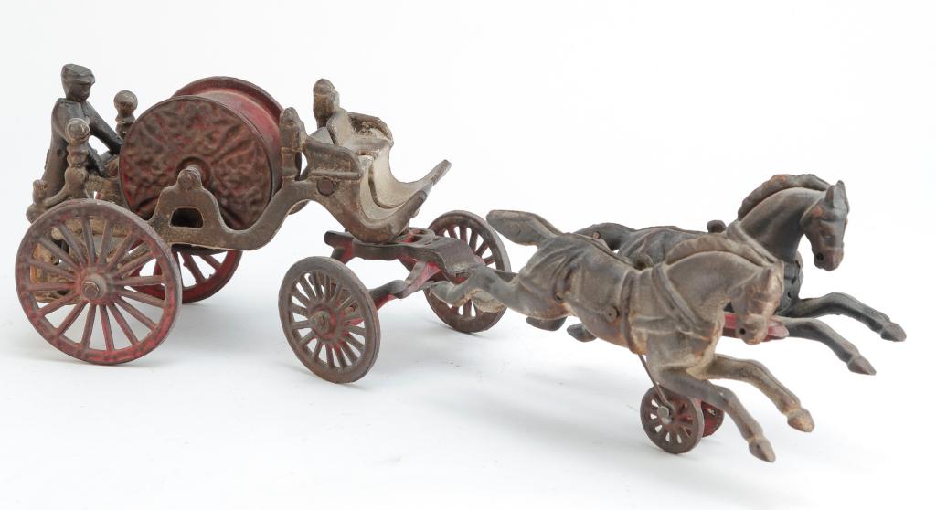 CAST IRON FIRE WAGON. (1 of 3)