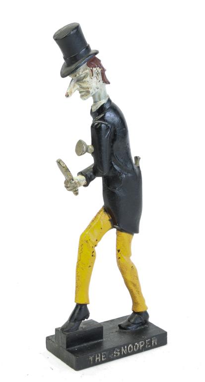 "THE SNOOPER" CAST IRON FIRGURAL DOORSTOP (1 of 3)