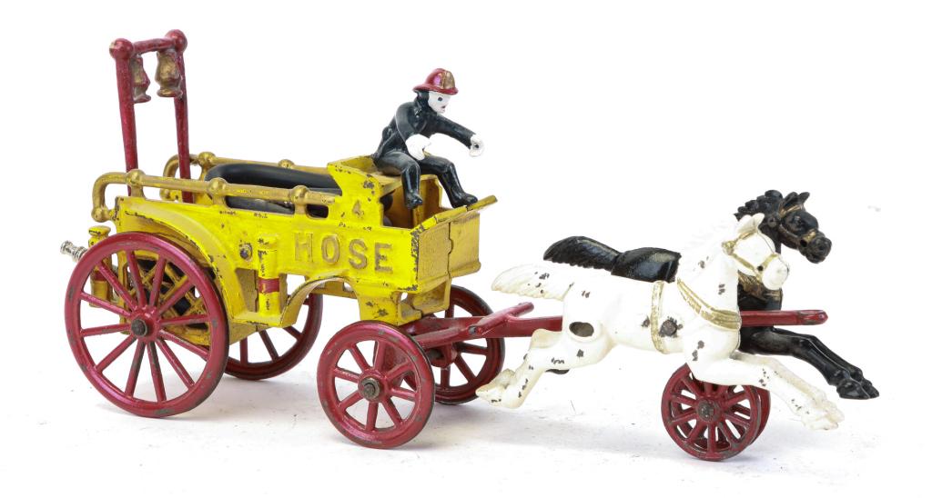 AMERICAN KENTON HORSE DRAWN FIRE WAGON. (1 of 3)