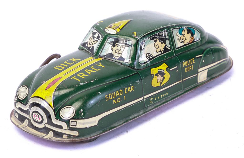 MARX TIN LITHO DICK TRACY WIND-UP POLICE SQUAD CAR (1 of 3)