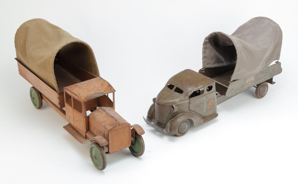 TWO PRESSED STEEL TOY TRUCKS (1 of 3)