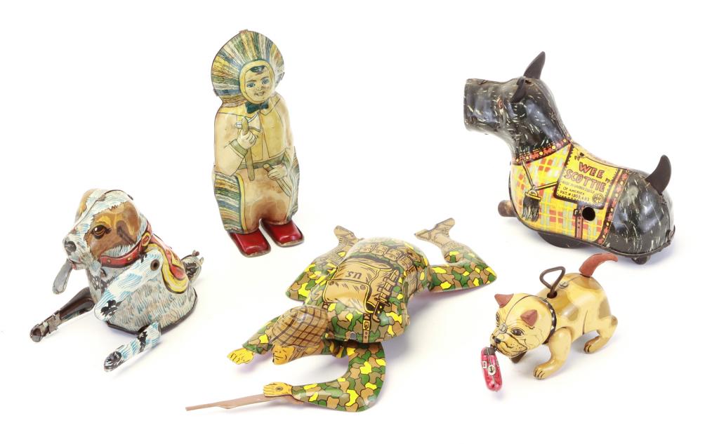 FIVE TIN WIND UP TOYS INCLUDING DOGS. (1 of 3)