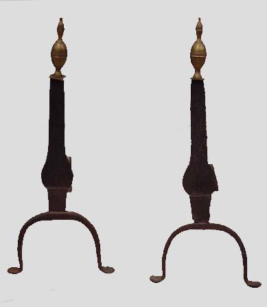 PAIR OF EARLY KNIFE BLADE ANDIRONS. Arche