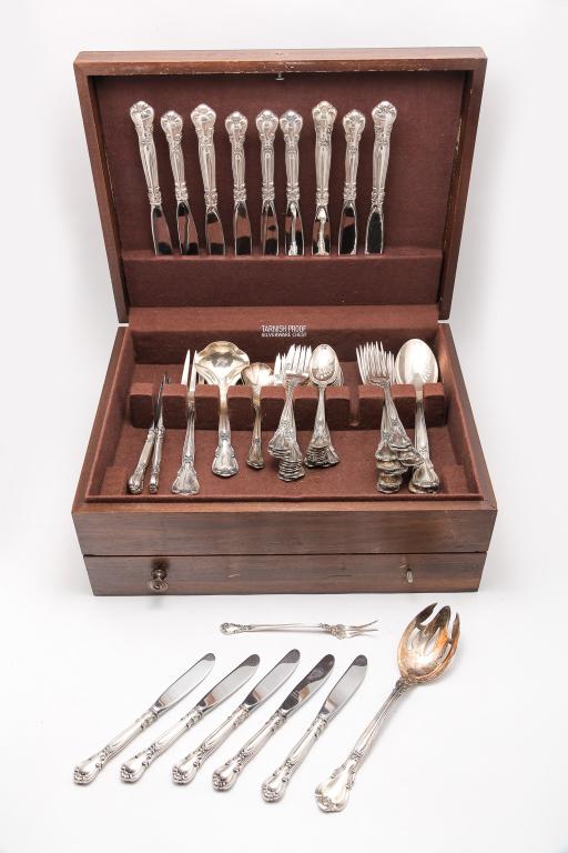 AMERICAN GORHAM CHANTILLY "STERLING" FLATWARE.: Twentieth century. Partial set with varying marks and ages. Includes eight dinner knives, eleven dinner forks, twelve salad forks, fourteen teaspoons, seven butter knives, and nine serving pieces. App