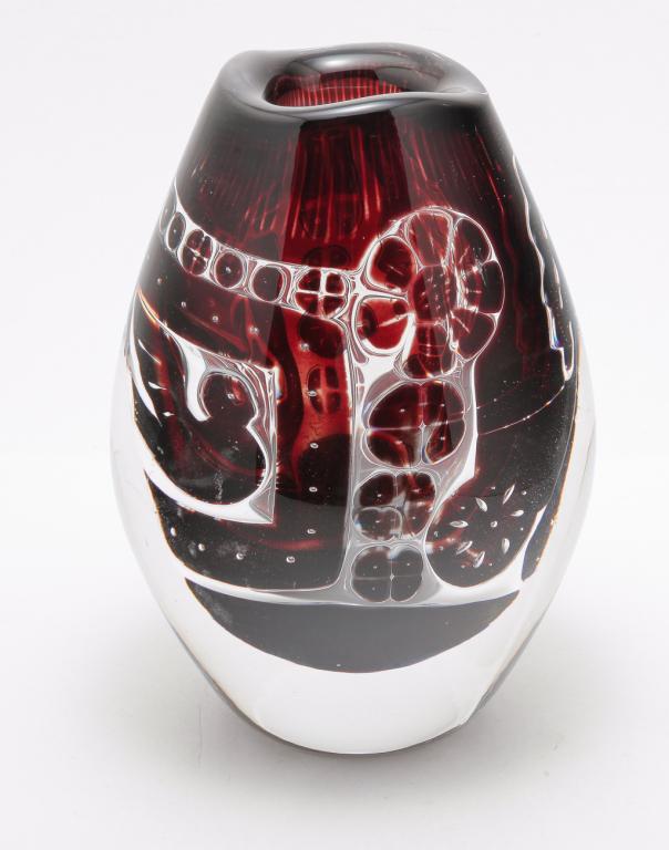ORREFORS ARIEL VASE BY EDVIN OHRSTROM.: Ca. 1953, Edvin Ohrstrom (1906-1994, Sweden). Signed "ORREFORS Ariel nr 3406 Edvin Ohrstrom." Tear drop shape in red cased in clear with girl and dove trapped air design. 7.5"h. Ormstrom worked for Or