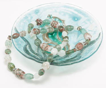 TWO AMERICAN ART GLASS PIECES.: Twentieth century. Jane Booth glass bead necklace with multicolored blown glass beads. Approx. 42"l. And layered glass bowl with seahorse and seaweed in various shades of blues, greens and amber with