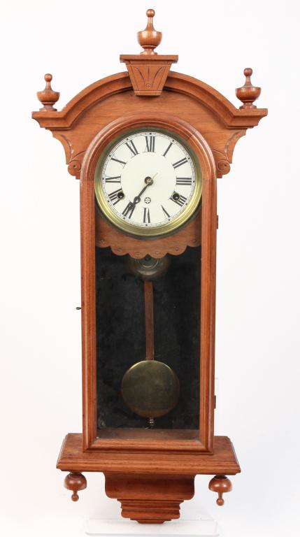 AMERICAN NEW HAVEN REGULATOR CLOCK. (1 of 4)