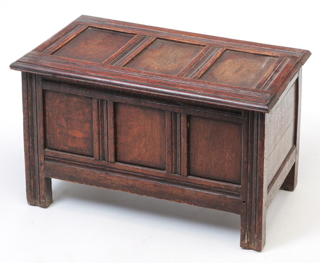 ENGLISH CHILD (1 of 4)