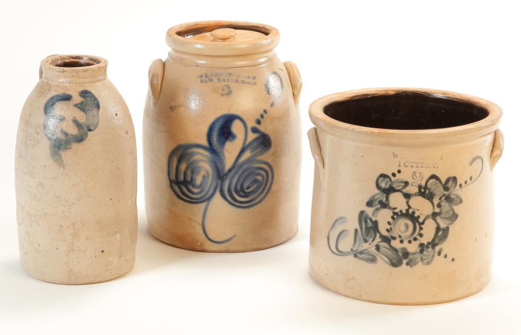 THREE AMERICAN STONEWARE JARS. (1 of 7)