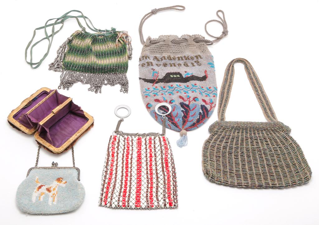 SIX MESH & BEADED COINS PURSES/EVENING BAGS. (1 of 13)