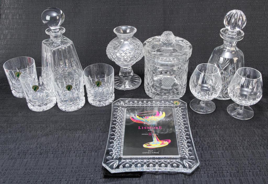 ELEVEN PIECES OF IRISH CUT CRYSTAL. (1 of 1)