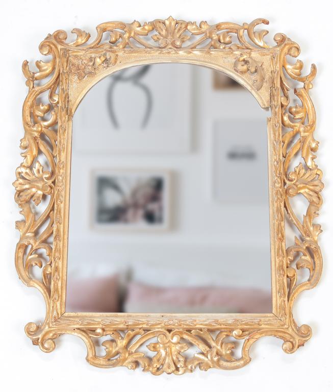 VENETIAN GILDED MIRROR. (1 of 1)