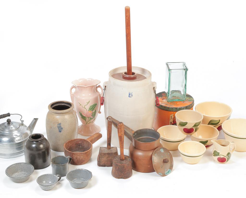 GROUP OF STONEWARE, KITCHENWARE ETC. (1 of 5)