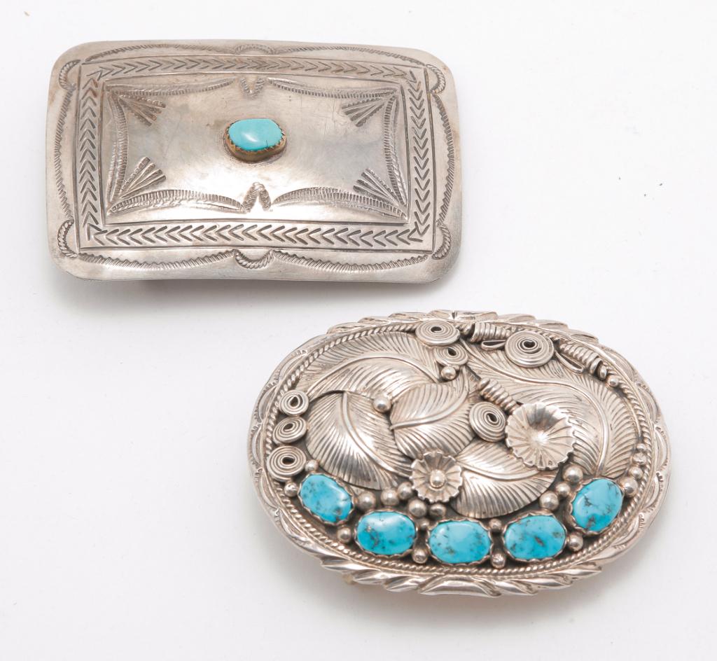 TWO SOUTHWESTERN STYLE SILVER BELT BUCKLES. (1 of 2)