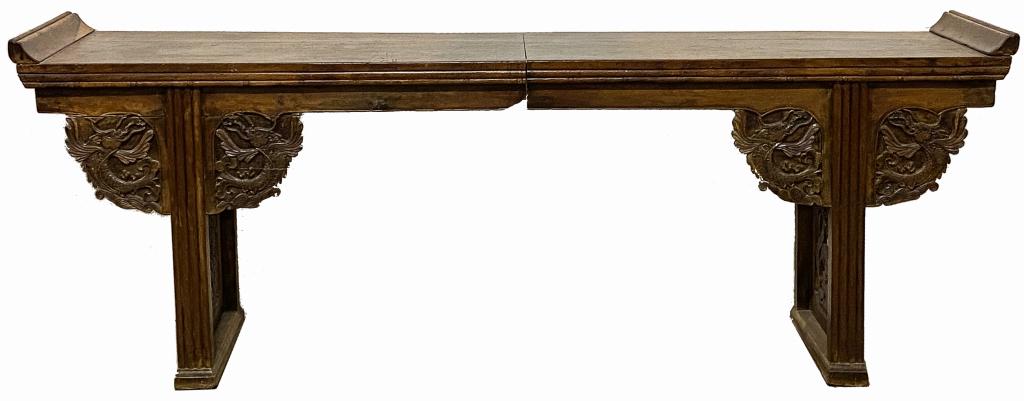 CHINESE ALTAR TABLE. (1 of 1)