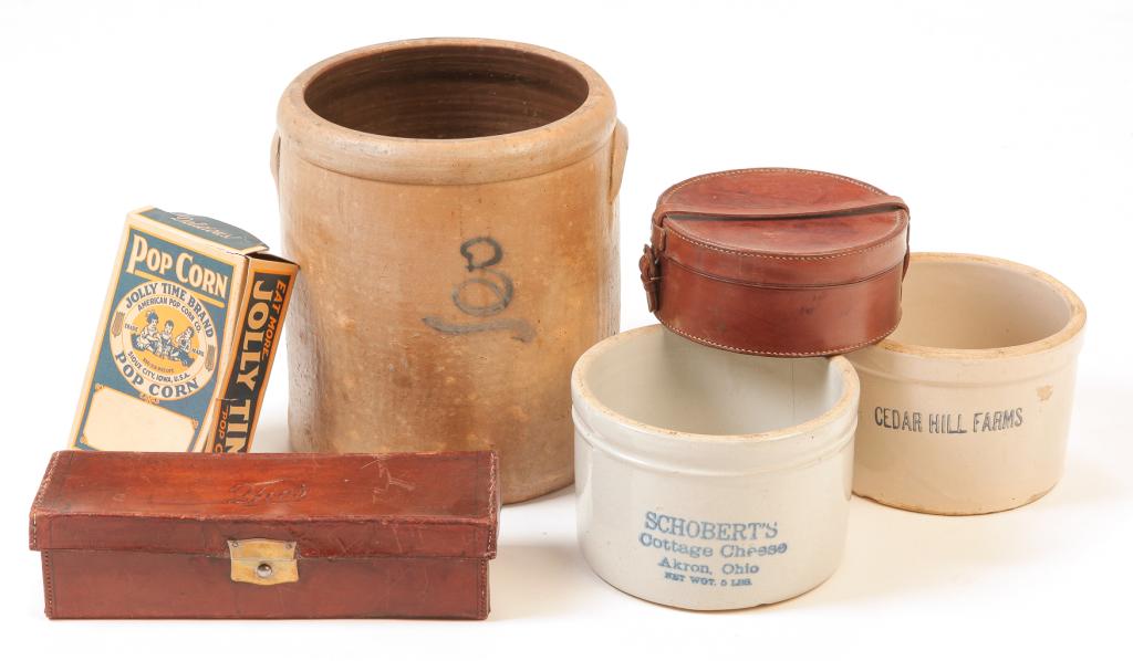 SIX AMERICAN PIECES INCLUDING ADVERTISING. (1 of 5)