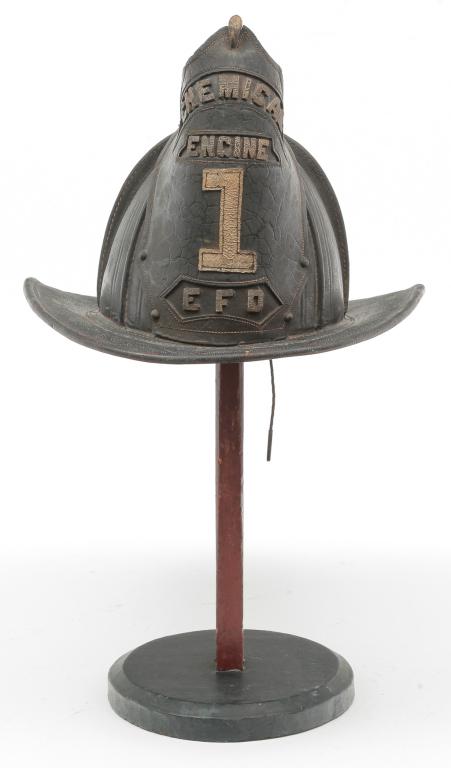 AMERICAN LEATHER FIREMAN (1 of 4)