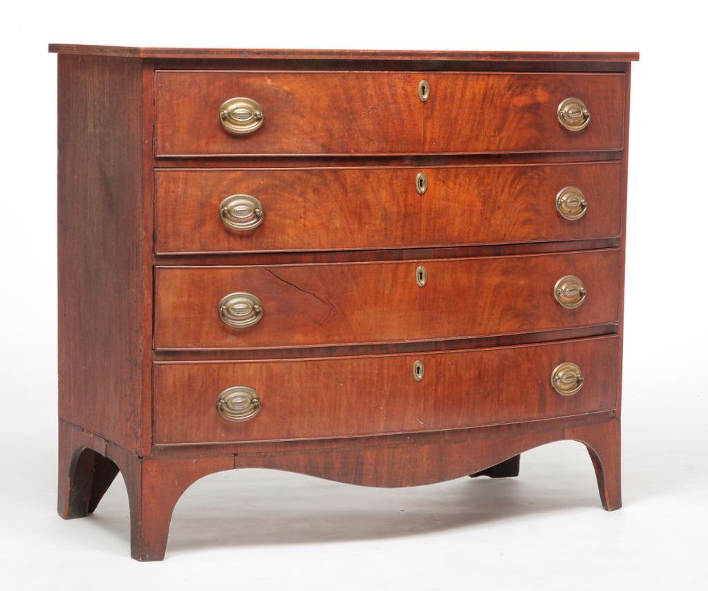 NEW ENGLAND HEPPLEWHITE BOWFRONT CHEST. (1 of 4)