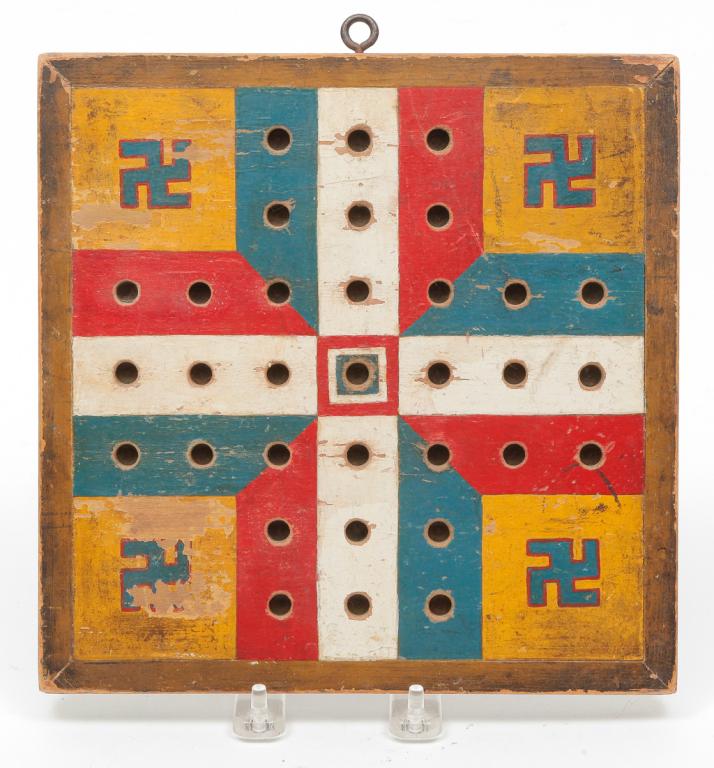 AMERICAN WOODEN SOLITAIRE PEG GAME. (1 of 2)