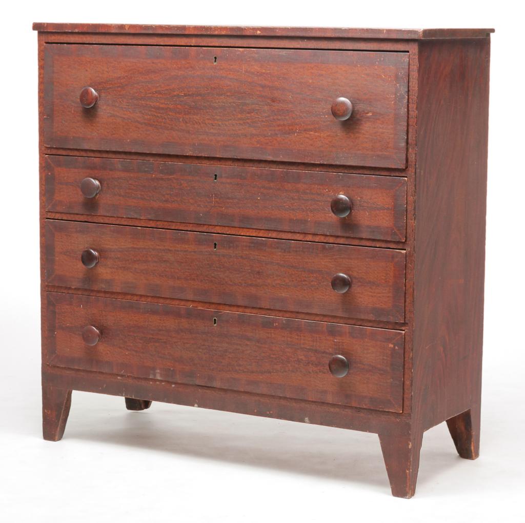 AMERICAN DECORATED CHEST. (1 of 4)