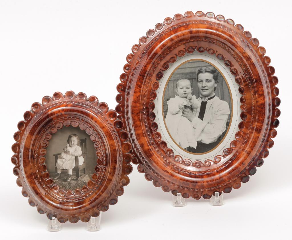 TWO AMERICAN REDWARE PICTURE FRAMES. (1 of 2)