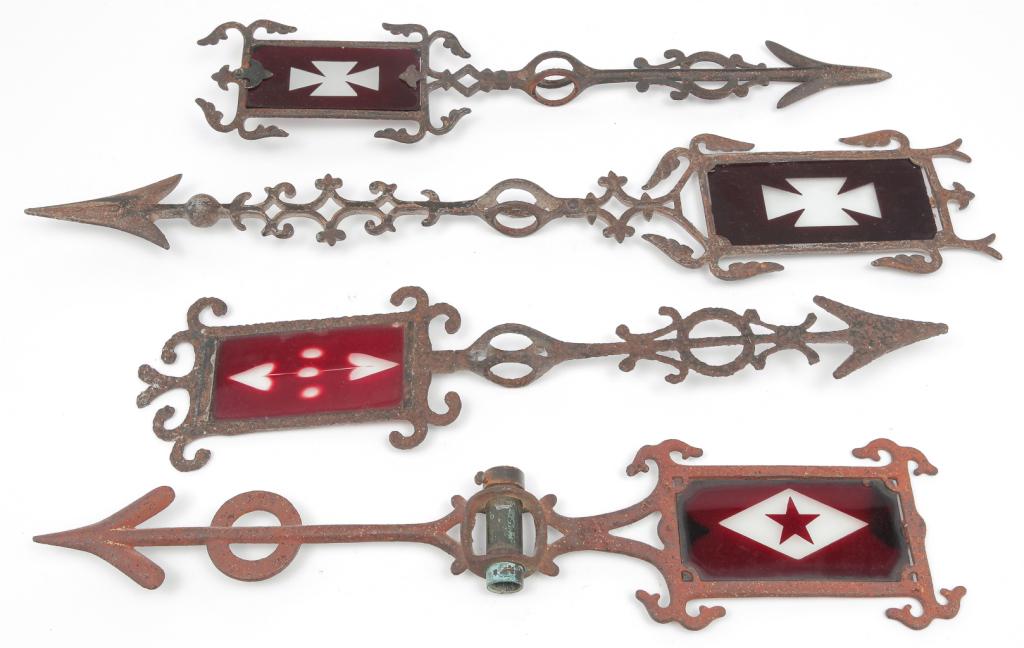 FOUR AMERICAN LIGHTNING ROD ARROWS. (1 of 2)
