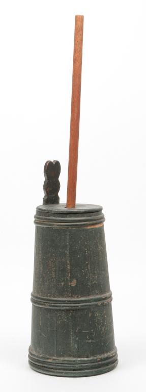 NORTHERN EUROPEAN SMALL BUTTER CHURN. (1 of 3)