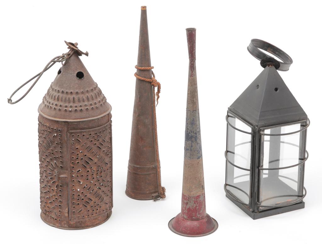 FOUR PIECES OF AMERICAN TINWARE. (1 of 2)