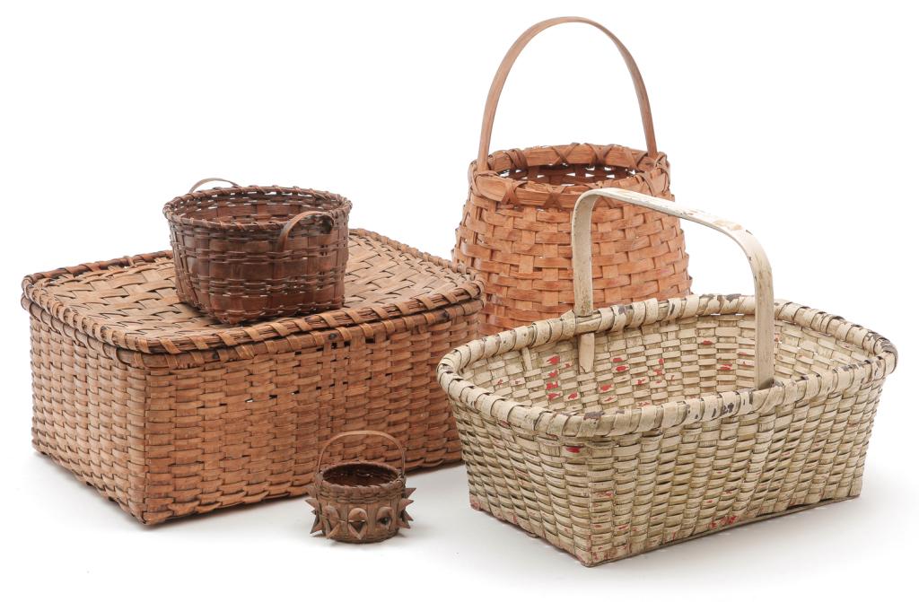 FIVE AMERICAN BASKETS. (1 of 4)