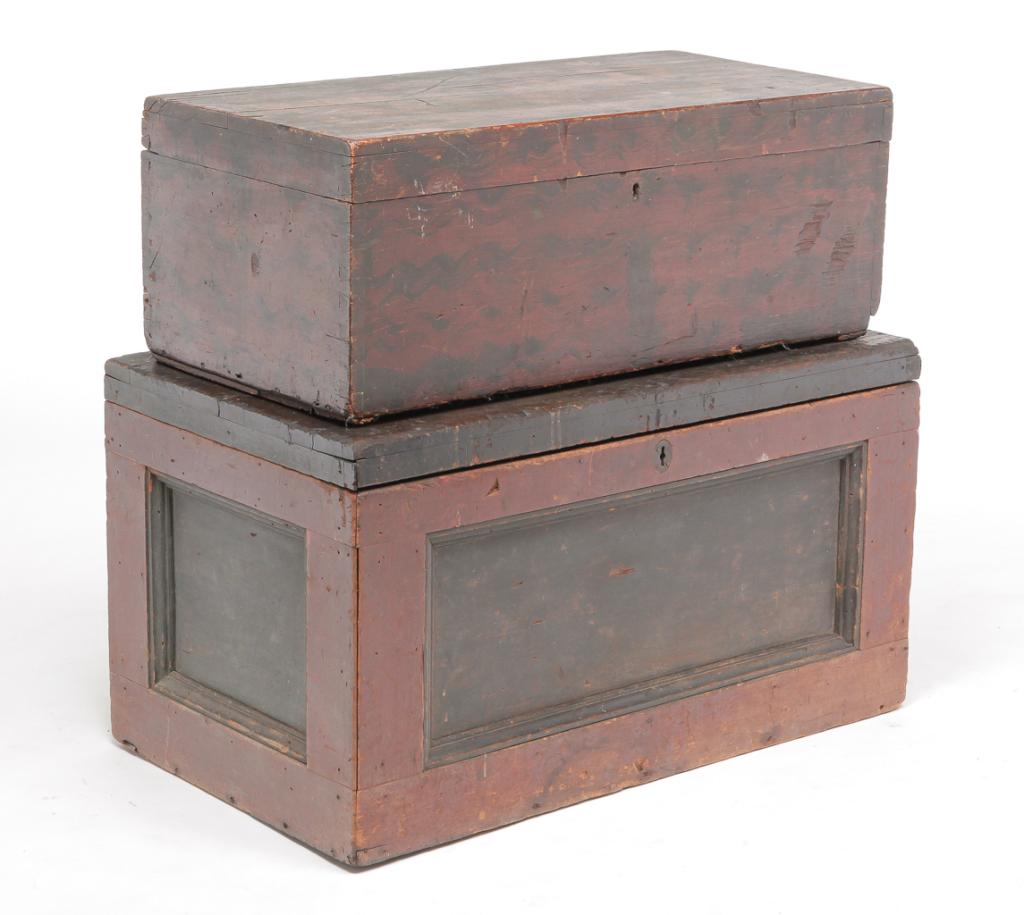 AMERICAN TOOL CHEST AND DECORATED TRUNK. (1 of 5)