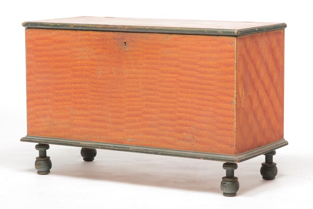 AMERICAN CONTEMPORARY DECORATED BLANKET CHEST. (1 of 6)