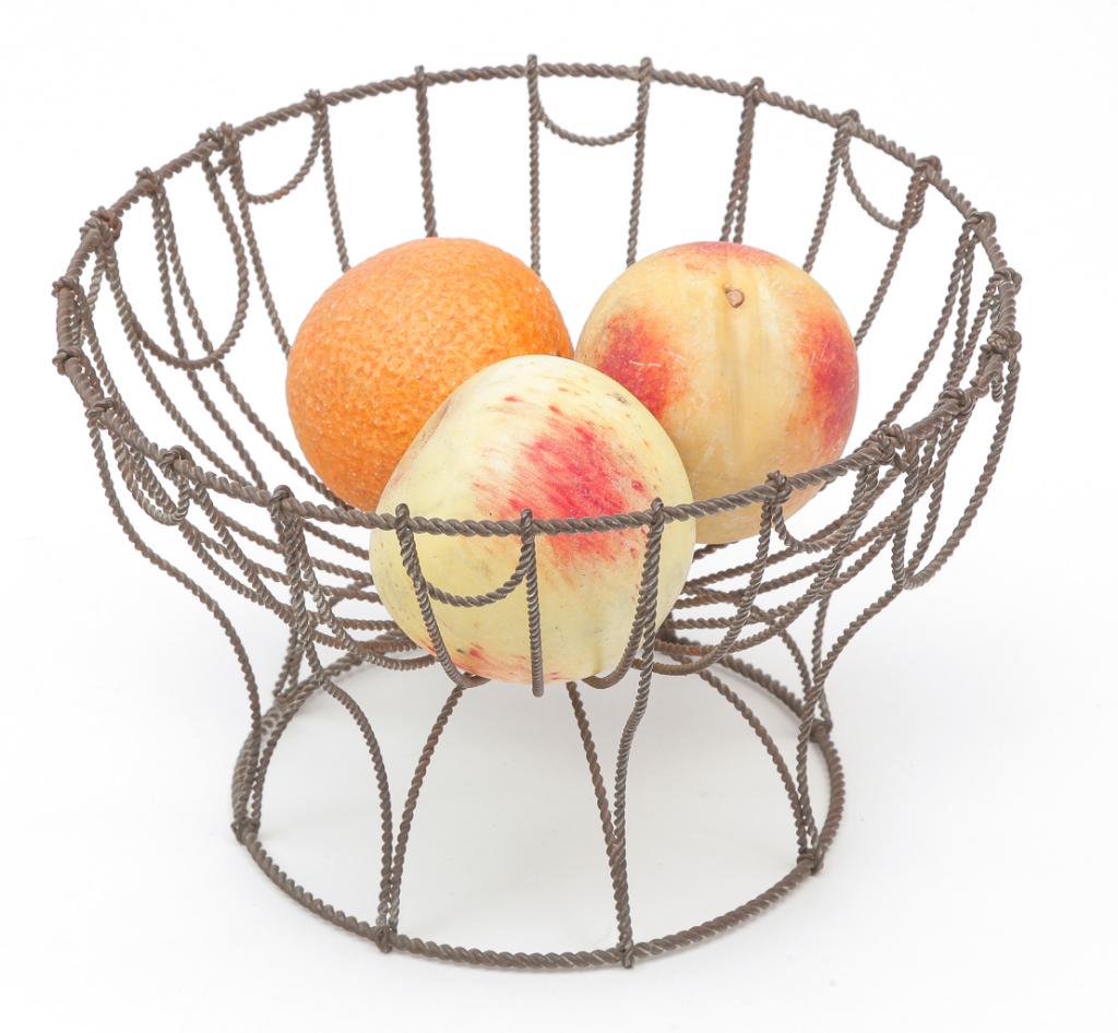 WIRE BASKET AND THREE PIECES OF STONE FRUIT. (1 of 2)