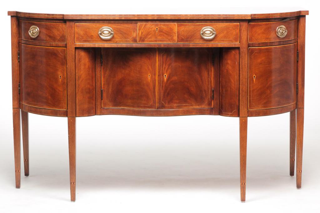 "HENREDON" HEPPLEWHITE STYLE SIDEBOARD. (1 of 7)