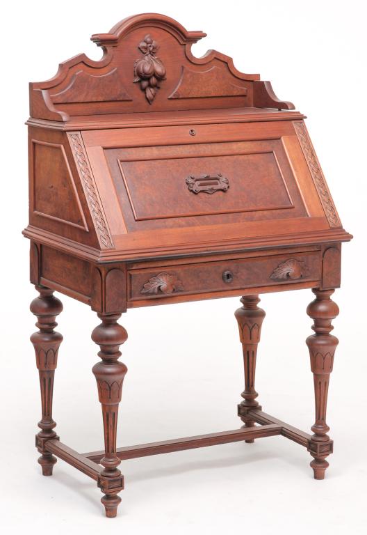 AMERICAN VICTORIAN CARVED LADIES DESK. (1 of 16)