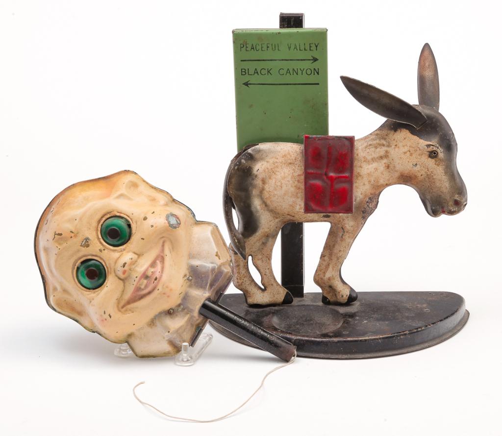 AMERICAN HALLOWEEN TOY AND CIGARETTE DISPENSER. (1 of 3)