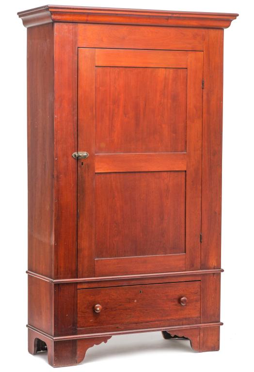 AMERICAN COUNTRY WARDROBE. (1 of 5)