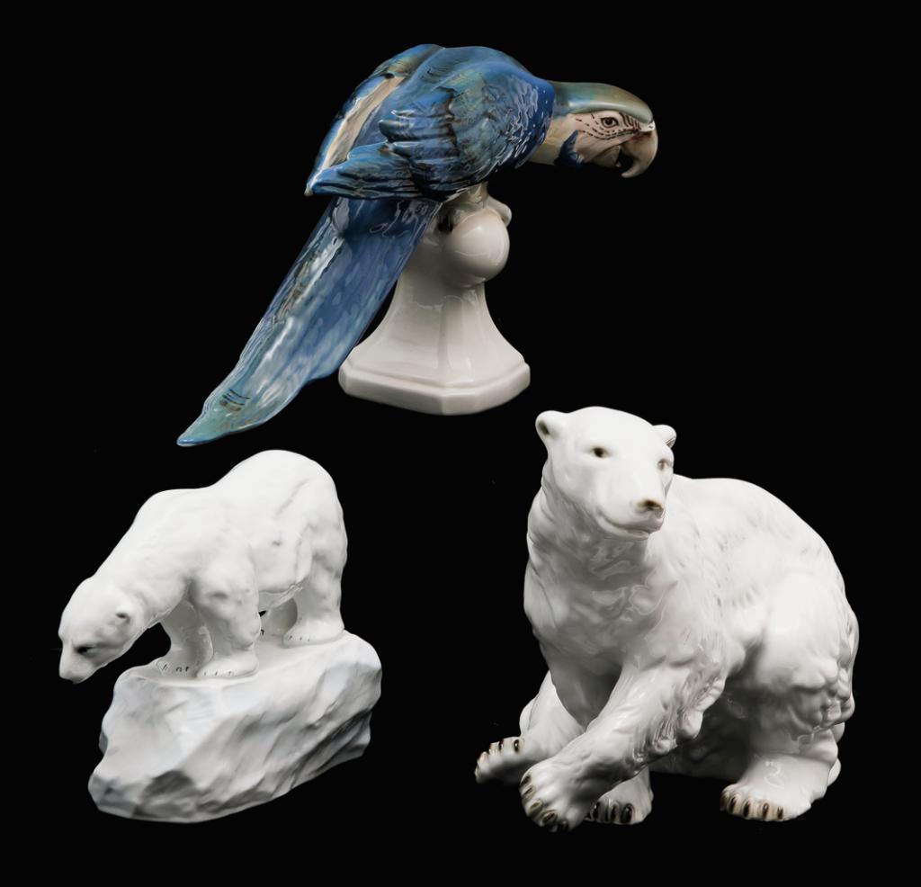 THREE CZECHOSLOVAKIAN ROYAL DUX FIGURINES. (1 of 3)