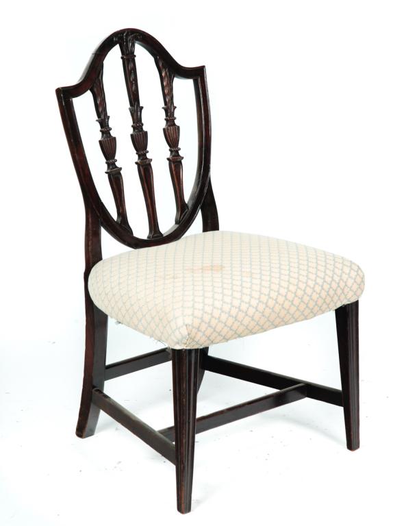 HEPPLEWHITE SHIELD-BACK SIDE CHAIR. (1 of 4)