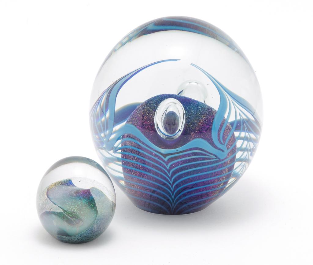 TWO AMERICAN EICKHOLT PAPERWEIGHTS. (1 of 4)