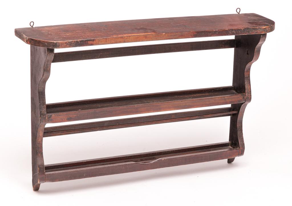 AMERICAN HANGING PLATE RACK. (1 of 2)