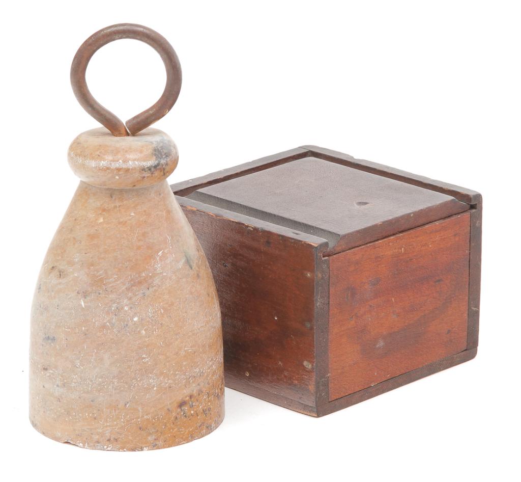 AMERICAN COMPASS AND HORSE WEIGHT. (1 of 3)