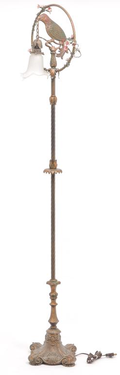 AMERICAN FLOOR LAMP. (1 of 5)